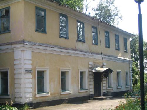 Здание на территории санатория "Монино"