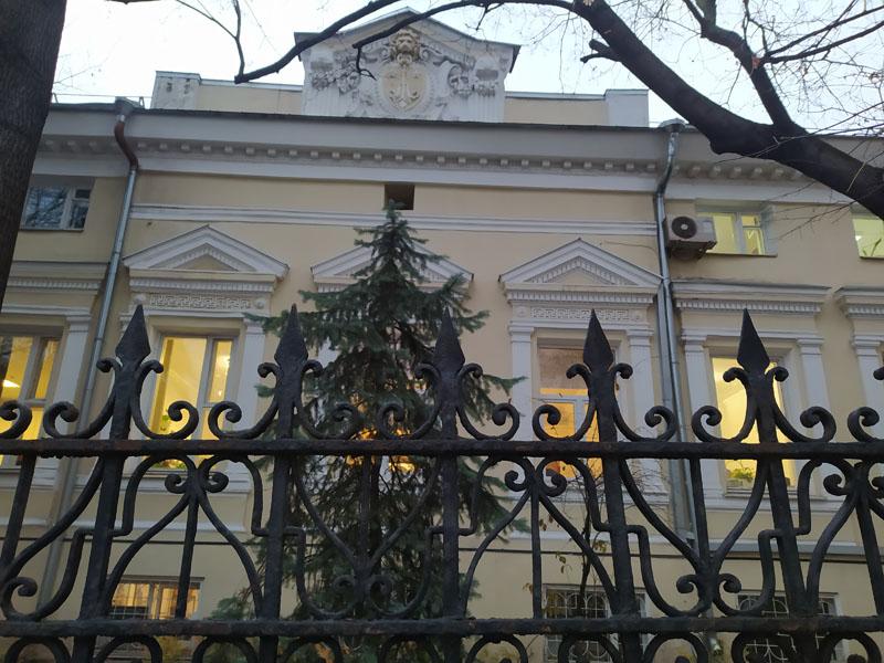№ 14главный дом усадьбы А. Г. Чижова с оградой